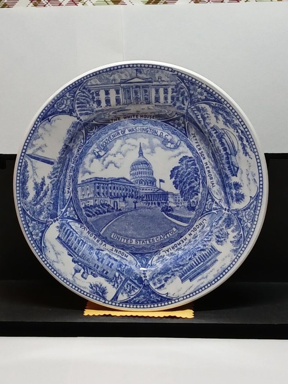 Vintage 1950s-70s Souvenir of Washington D.C. United States Capitol PLATE